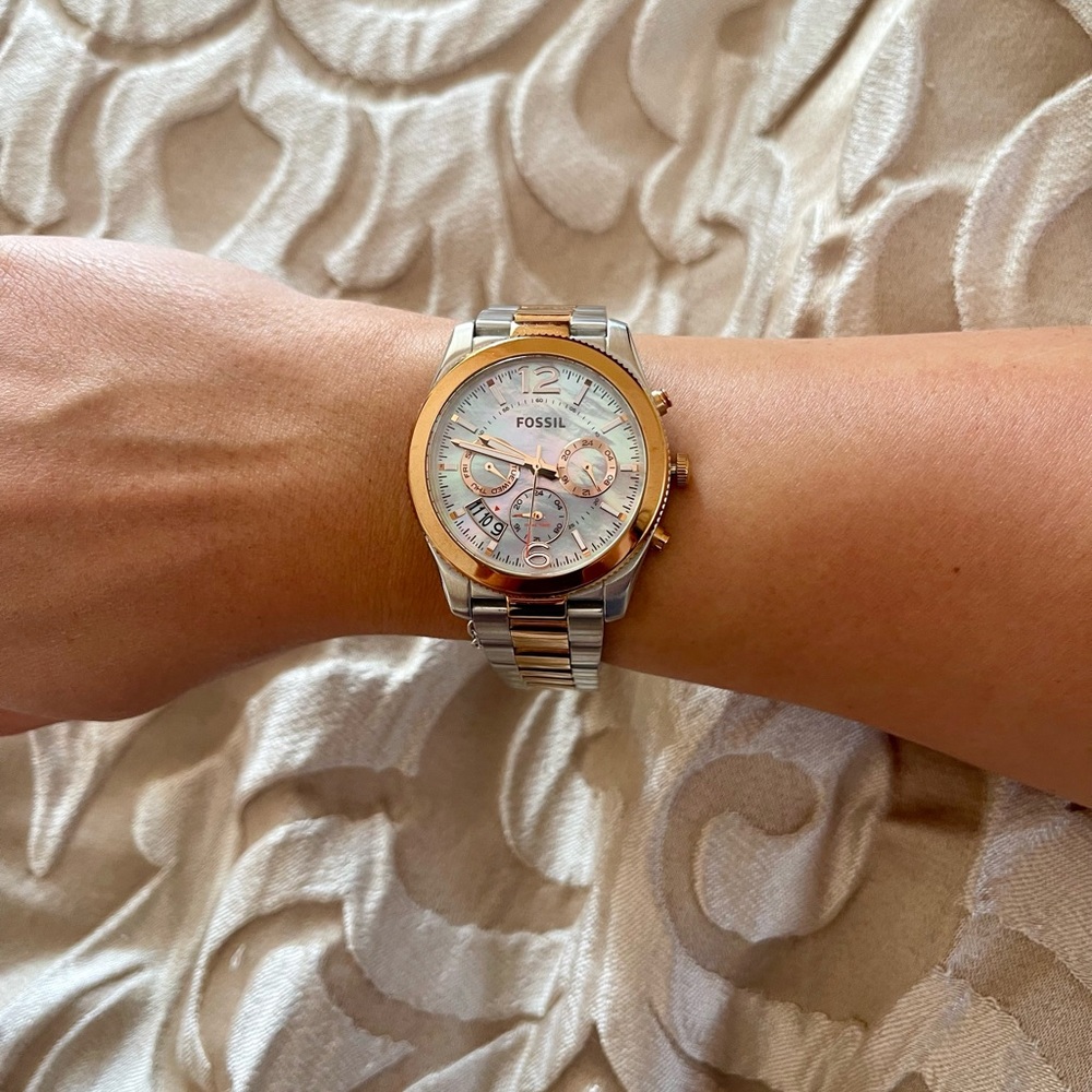 Fossil Two-Tone Rose Gold And Silver Watch - image 6